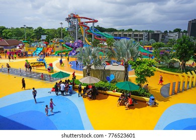 SINGAPORE -15 DEC 2017- View Of The Wild Wild Wet, The Largest Water Park In Singapore, Located In Downtown East In Pasir Ris.