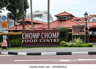 SINGAPORE – 19 JUL 2021: Chomp Chomp Food Centre Was Popular For Its Variety Of Local Dishes. Covid-19's Dine-in Restrictions Have Led To Many Food Stalls Shuttered Or Operating At Shorter Times. 