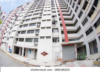 Singapore- 25 Dec, 2020: Singapore Residential Housing Estate With Apartment Blocks In Choa Chu Kang.