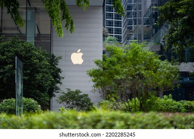 SINGAPORE - APR 19, 2022: Apple Store Exterior At Orchard Road Singapore. Apple Orchard Road.