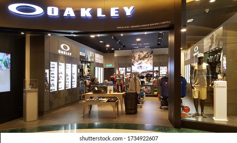 oakley outlet singapore