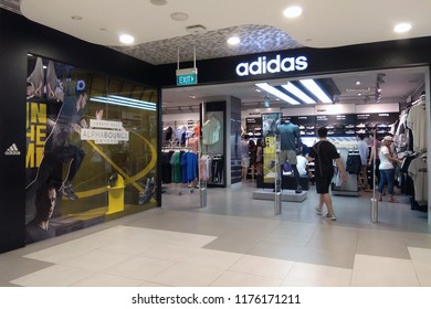 adidas bugis