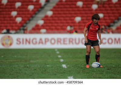 SINGAPORE - APRIL 16,2016 : Singapore 7s Womens Rugby Player  At HSBC World Rugby Sevens Series Singapore.