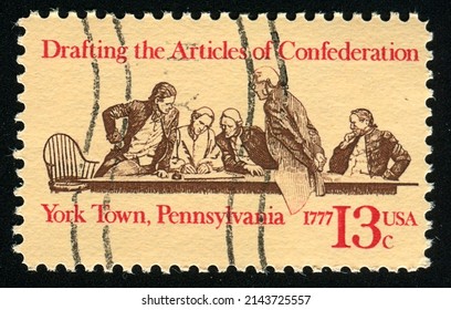 SINGAPORE – APRIL 8, 2022: A Stamp Printed In The USA Shows Drafting The Articles Of Confederation, Circa 1977