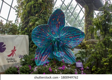 39 Marc Quinn Images, Stock Photos & Vectors | Shutterstock