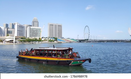 bumboat clipart people