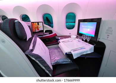 245 Boeing 787 Dreamliner Business Class Images, Stock Photos & Vectors ...