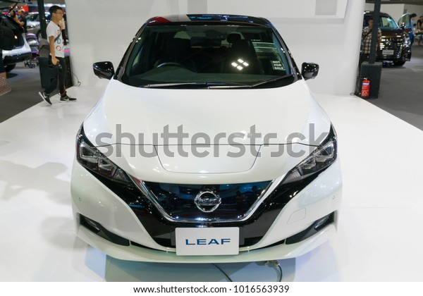 Singapore January 14 2018 Nissan Leaf Stock Photo Edit Now