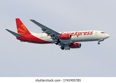 Singapore July 23,2017 SpiceXpress boeing 737-800(BCF) landing at changi internasional airport