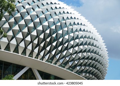 23 Singapore Durians Glass Domes Images, Stock Photos & Vectors ...