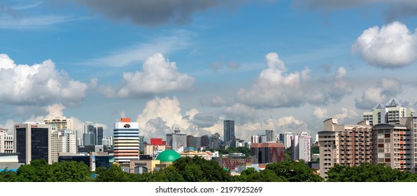 Singapore - May 2020: Cityview Of Singapore Central And Residencial Area At Daytime. 