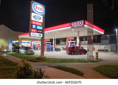 Esso Petrol Station Images Stock Photos Vectors Shutterstock