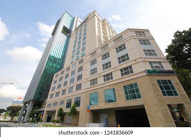 SINGAPORE - NOVEMBER 16, 2018: Raffles Hospital In Singapore