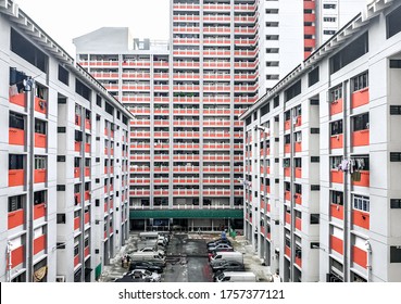 Singapore - November 28 2019: Housing Estate In Singapore With Carpark