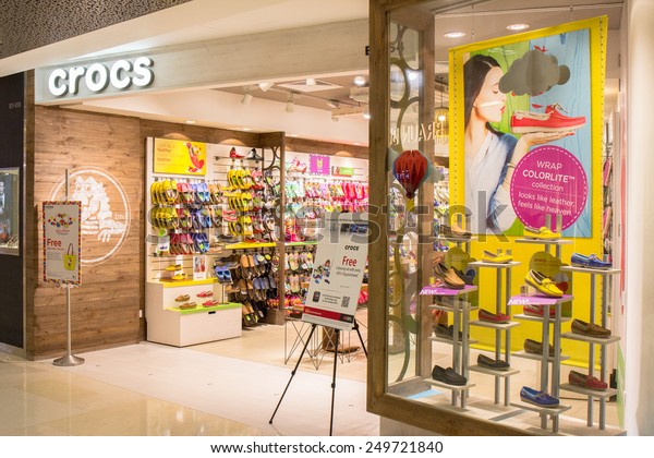 Singapore Oct 19 Crocs Store Ion Stock 