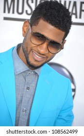 Singer Usher Arrives At The 2012 Billboard Music Awards Held At The MGM Grand Garden Arena.