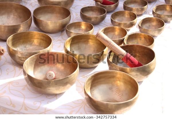 Singing bowls (also known as Sound Bowls,\
Tibetan Singing Bowls, Rin gongs, Himalayan Bowls and Suzu Gongs)\
which are used worldwide for meditation, music, relaxation, and\
personal well-being.