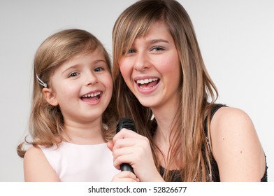 Singing Duet