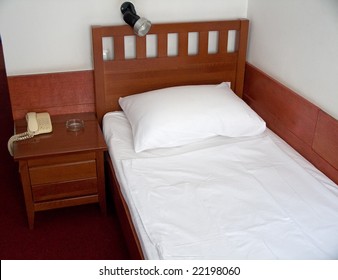 Single Bed Room