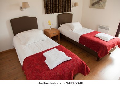 Single Bed Room