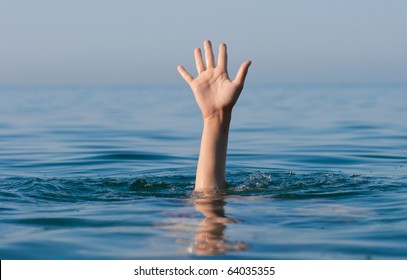 3,972 Hand reaching out water Images, Stock Photos & Vectors | Shutterstock
