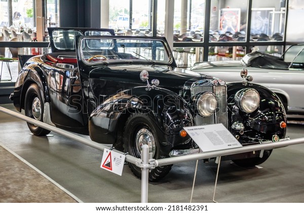 13 Triumph 2000 Roadster Images, Stock Photos & Vectors | Shutterstock