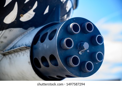 Sioux Falls Airshow, South Dakota, USA - 8/2019: Nose And Front Gun On A Fairchild Republic A-10 Thunderbolt II