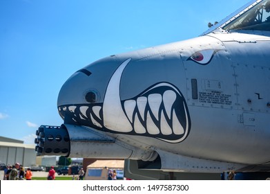 Sioux Falls Airshow, South Dakota, USA - 8/2019: Nose And Front Gun On A Fairchild Republic A-10 Thunderbolt II