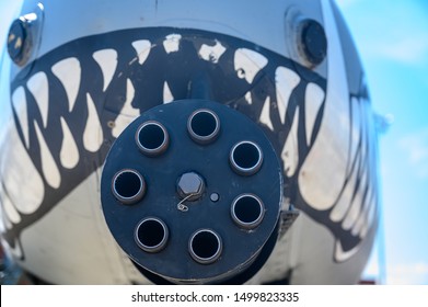 Sioux Falls Airshow, South Dakota, USA - 8/2019: Nose And Front Gun On A Fairchild Republic A-10 Thunderbolt II