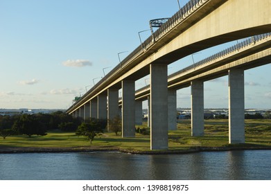 Sir Leo Hielscher Bridges Gateway Motorway M1 Brisbane Australia