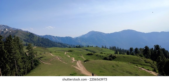 Siri Pae Or Locally Known As Siri Paye Meadows Are Located In Mansehra District Of KPK, Pakistan.