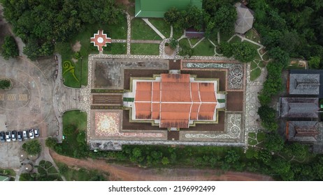 Sirindhorn Wararam Phu Prao Temple, Ubon Ratchathani