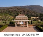 Sisodia Rani Garden and Palace, in Jaipur, India - less crowed, calm and relaxing at this garden 