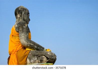 sitting buddha