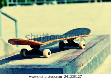 Skateboard Skateboarding