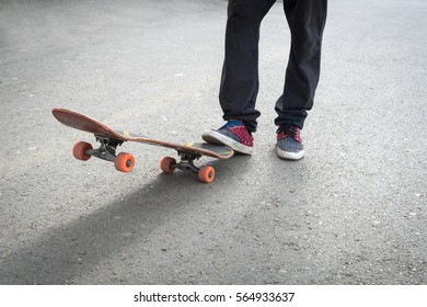 9,373 Skateboard feet Images, Stock Photos & Vectors | Shutterstock