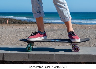 skating next to the sea on summer time - Powered by Shutterstock