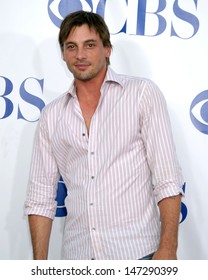 Skeet Ulrich At The CBS TCA Party Padadena, CA July 15, 2006