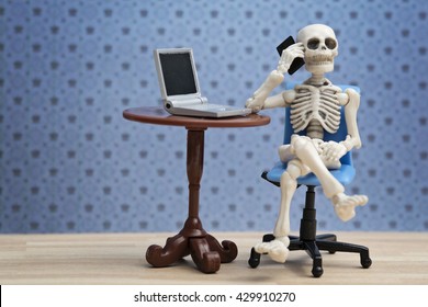 Skeleton On Desk Images Stock Photos Vectors Shutterstock
