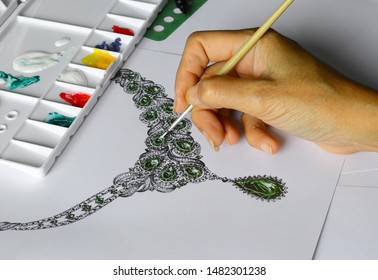 The sketch is designing jewelry necklace.