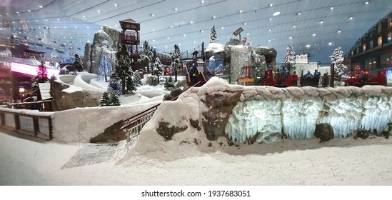 Ski Dubai, Indoor Skiing With Cold Temperatures And Snow At A Mall In Dubai, United Arab Emirates - July 4, 2019