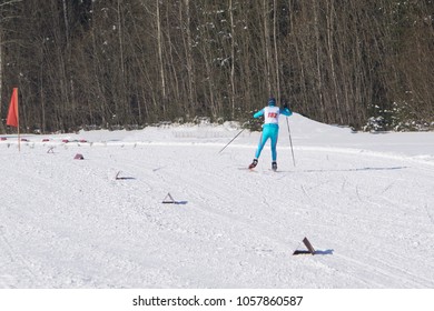 ski marathon and skiing long distances .