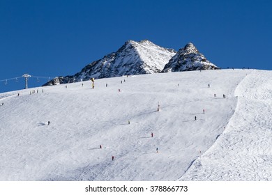 Skiing In Kuhtai In Tirol