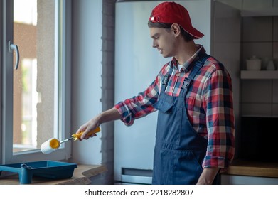 Skilled Painter Getting Ready For Painting Work