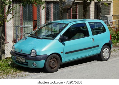 Renault Twingo High Res Stock Images Shutterstock