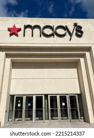 Skokie, IL, USA - September 27 2022: Macy's Retail Storefront At Old Orchard Shopping Center