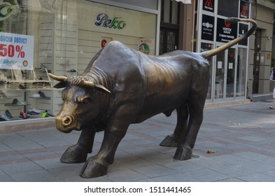 10,002 Bull statue Images, Stock Photos & Vectors | Shutterstock