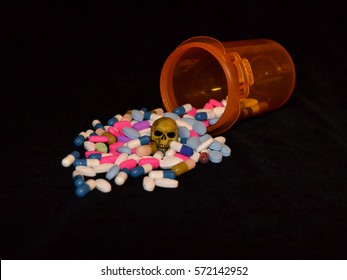 3,758 Skull pill Images, Stock Photos & Vectors | Shutterstock