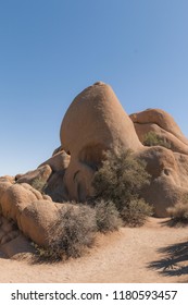 Skull Rock Joshua Tree