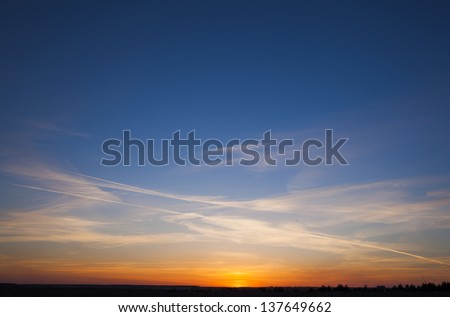 sky with clouds in the evening